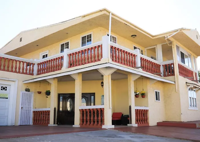 B&B only: Playa Hermosa Inn At The Beach